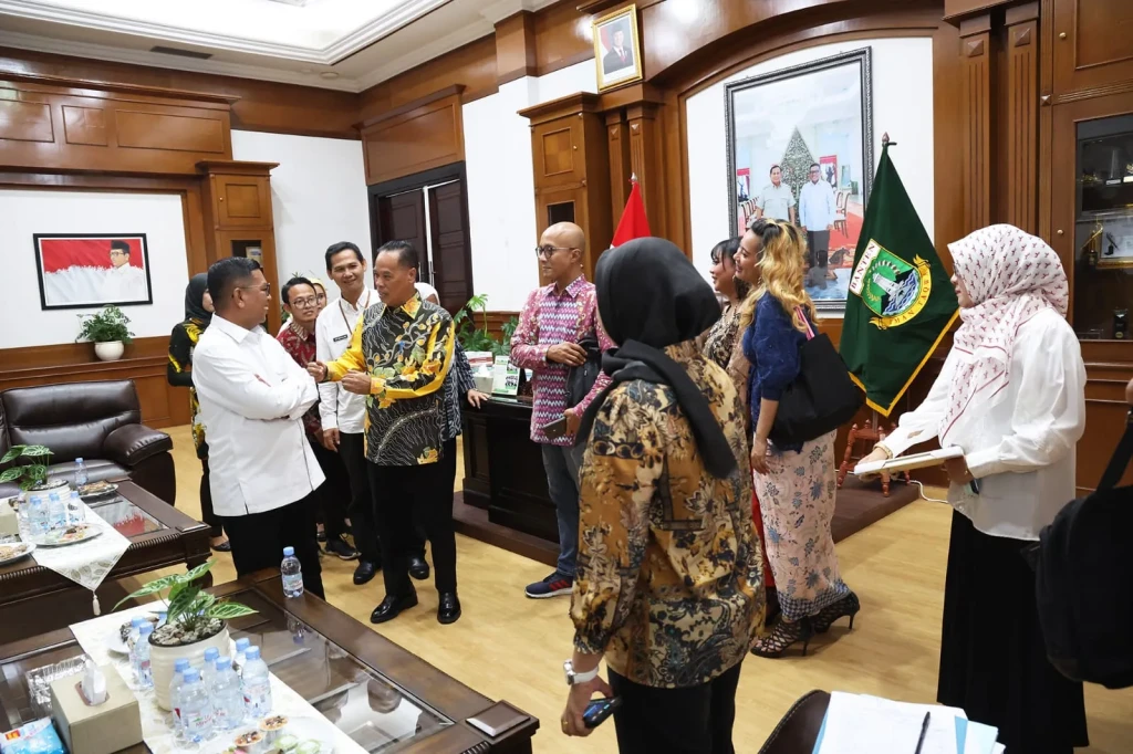 Gubernur Andra Soni Dorong Pelaku Ekonomi Kreatif Tangkap Peluang di Banten