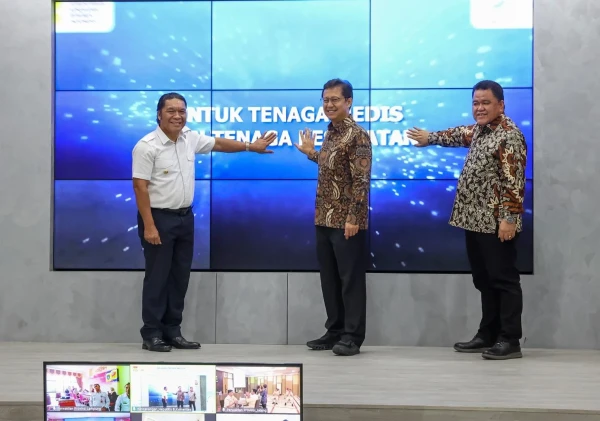 Pj Gubernur Banten Dan Menkes Launching Imunisasi Hepatitis B Bagi Nakes