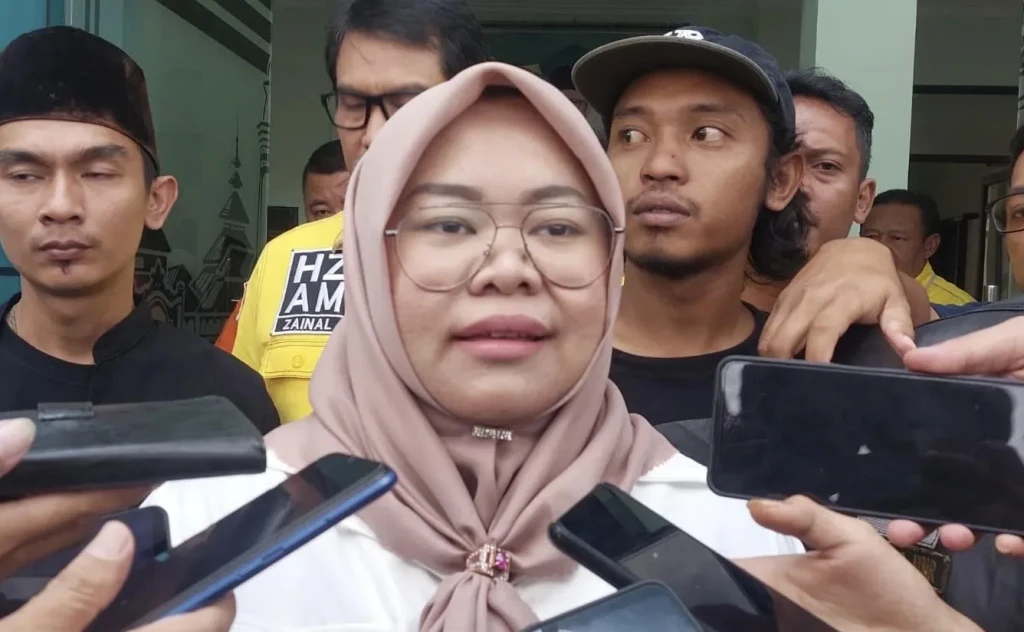 Ratu Ria Maryana Berjanji Permudah Investasi Jika Terpilih Sebagai Walikota Serang