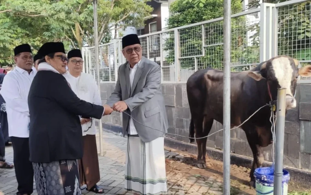 Pemkot Tangsel Salurkan Puluhan Hewan Kurban untuk Masyarakat pada Idul Adha 1445 H