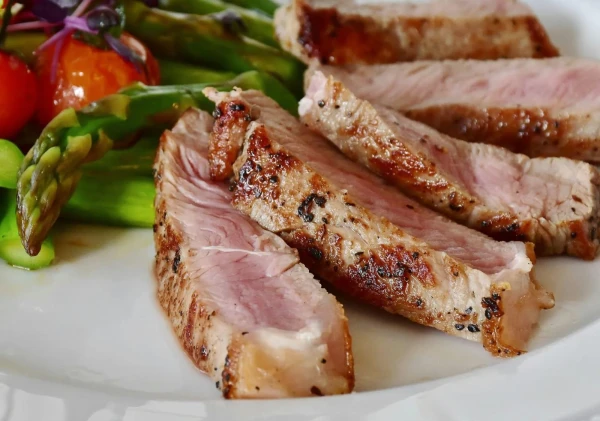 Amankah Konsumsi Daging Kurban Berlebihan? Ini Fakta Kolesterol dan Tips Kesehatannya