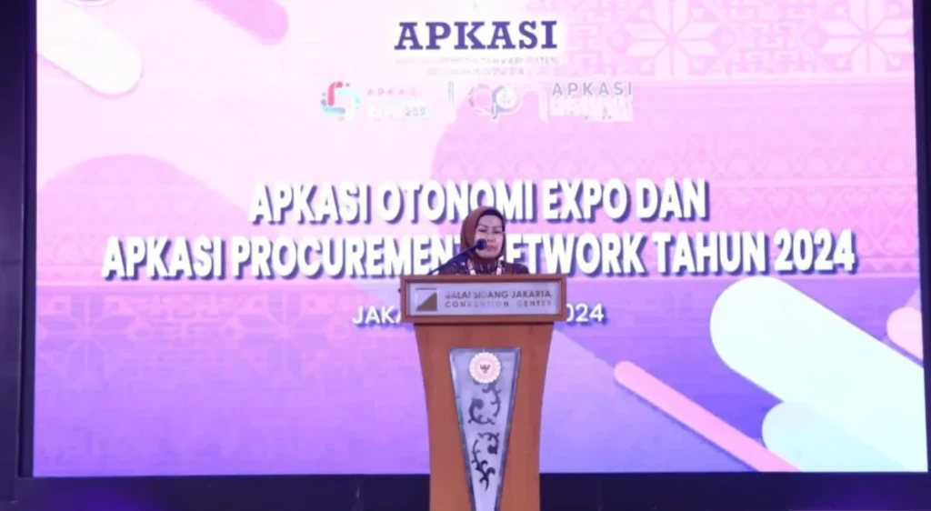 Bupati Serang Ratu Tatu Chasanah Resmi Menutup Apkasi Otonomi Expo dan Apkasi Procurement Network 2024
