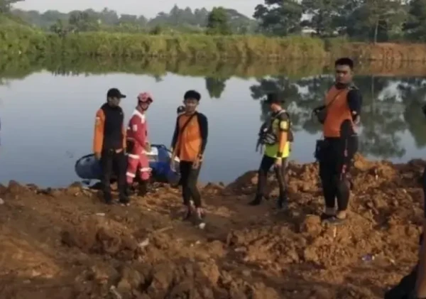Pemuda Hilang Tenggelam di Danau Cisauk Girang, Pencarian Masih Dilanjutkan