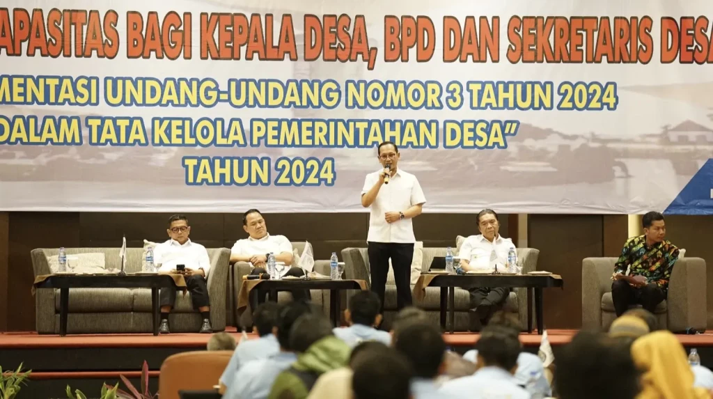 Kepala Kejaksaan Tinggi Banten Menjadi Narasumber dalam Acara Peningkatan Kapasitas Pemerintahan Desa