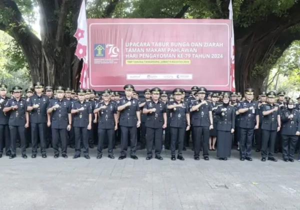 Kepala Rutan Kelas IIB Pandeglang Ikuti Upacara Tabur Bunga dan Ziarah di TMP Taruna untuk Memperingati Hari Pengayoman ke-79
