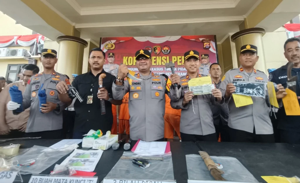 Tim Resmob Polres Serang Tangkap Enam Pelaku Spesialis Pencurian Ternak, Tiga Ditembak karena Melawan Petugas