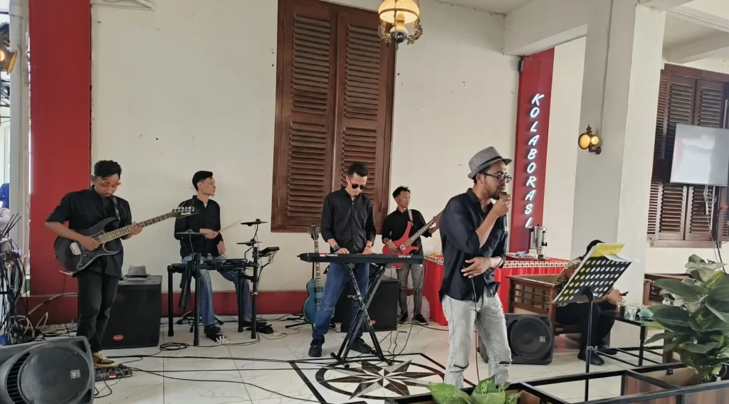 Serah Terima Jabatan Kepala Kanwil Kemenkumham Banten: Romi Yudianto Gantikan Dodot Adikoeswanto, Dimeriahkan Penampilan Lagoon Band Binaan Lapas Cilegon