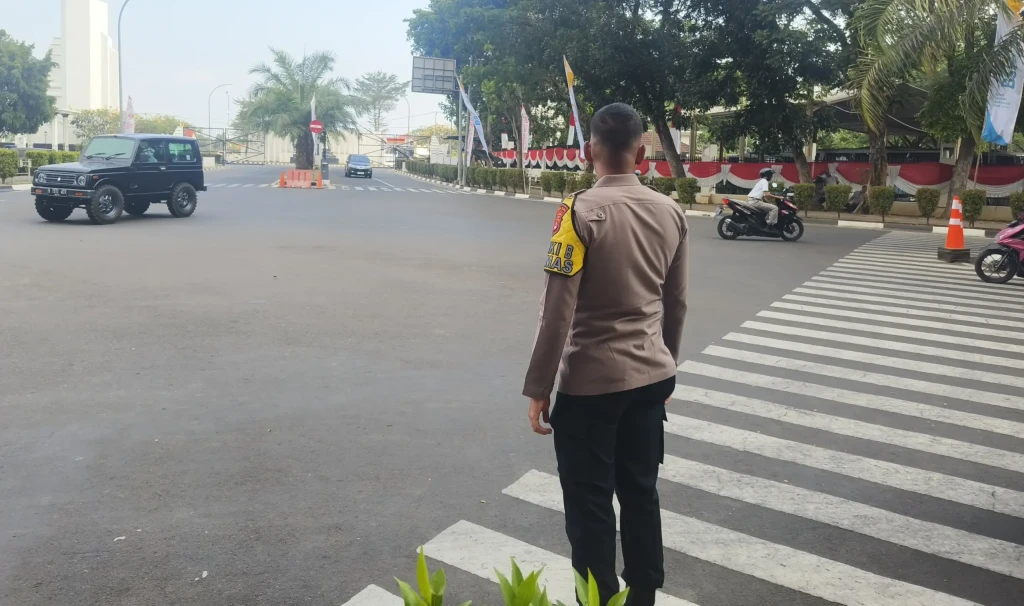 Sinergi Pemerintah dan Aparat Amankan Kunjungan Wapres Ma'ruf Amin dalam Sosialisasi Sertifikasi Halal di Banten