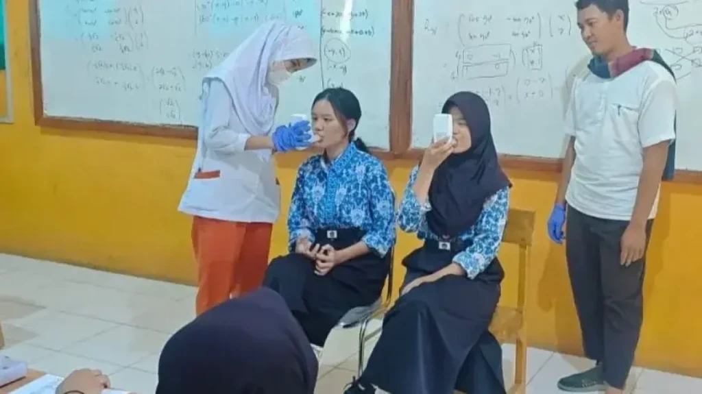 Puskesmas Cikupa Sosialisasikan Bahaya Rokok dan Skrining Pelajar Merokok