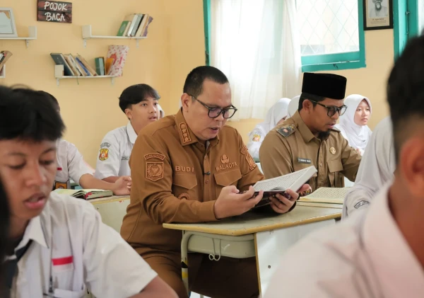 Wali Kota Turun Langsung Mengaji di Sekolah, Masih Ada 899 Siswa Belum Lancar Baca Al-Qur’an