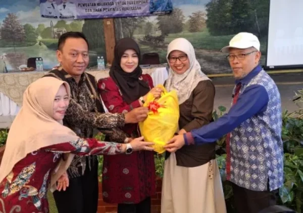 Peringatan Hari Ibu 2025, Arfina Rustandi Ajak Keluarga Jadi Ruang Pemulihan Teraman Bagi Perempuan dan Anak