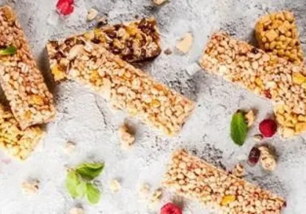 EVALUASI NILAI GIZI SEBAGAI DASAR KLAIM ‘KAYA SERAT’ PRODUK CEREAL BAR